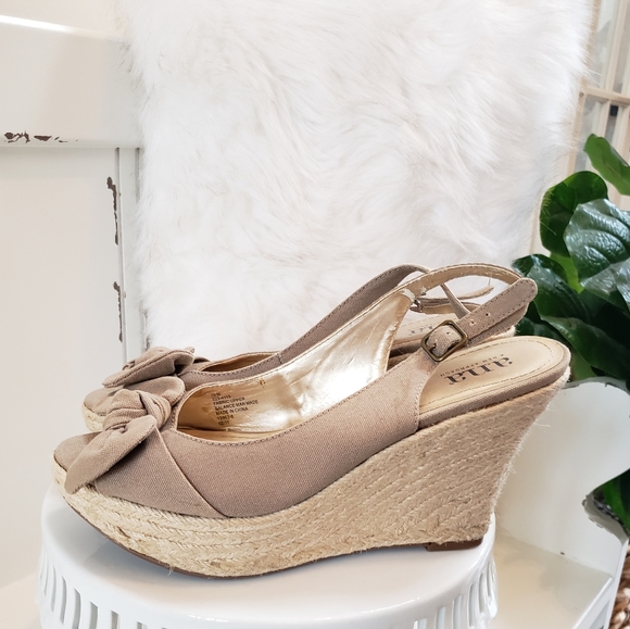a.n.a Shoes - Open-topped Wedges